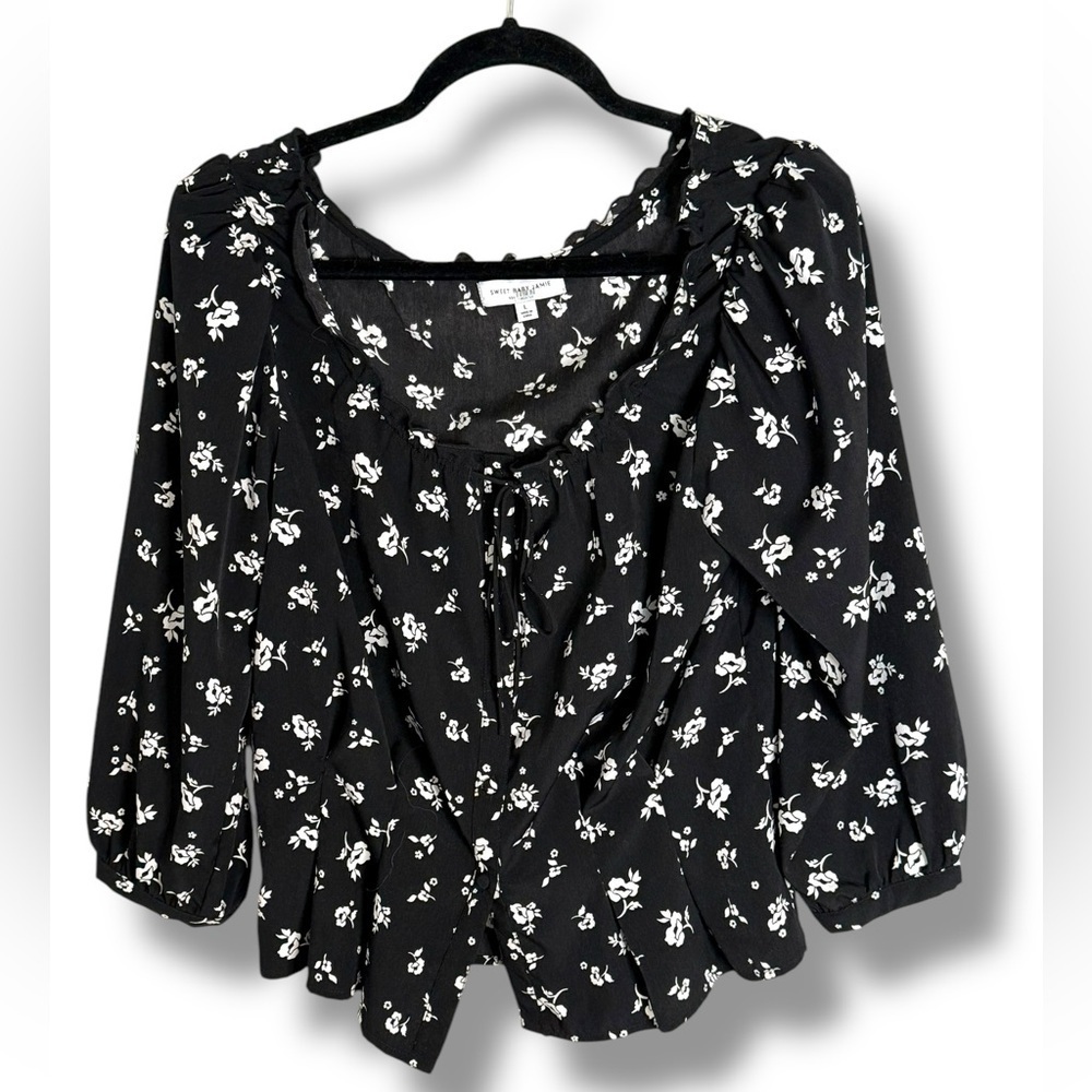 Sweet Baby Jamie Black with White Floral 3/4 Sleeve Blouse Size Large